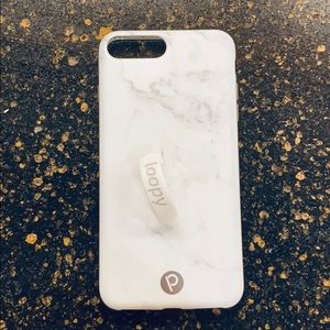 iPhone 8 Plus Loopy case in white marble